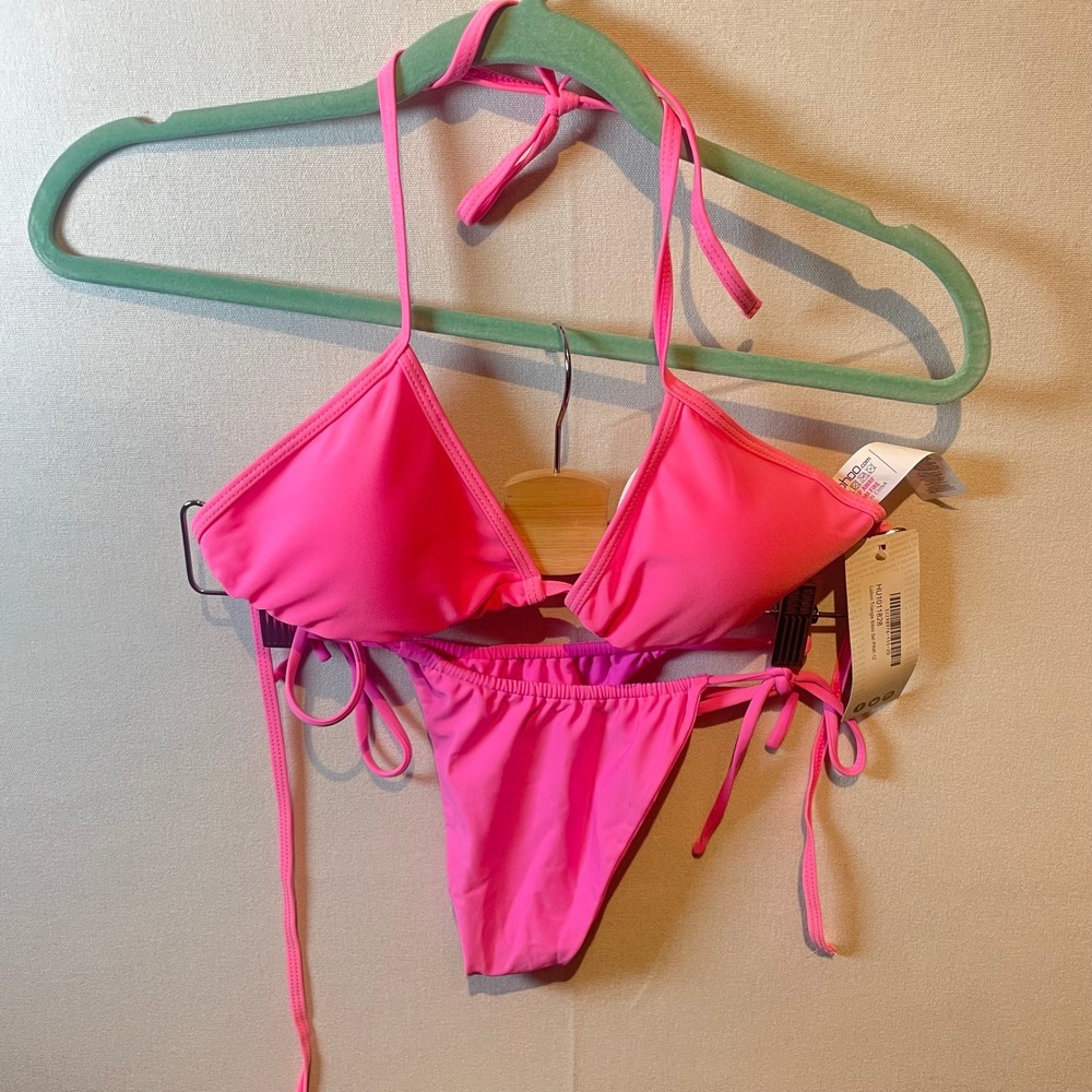 Boohoo Lisbon Triangle Beach Bikini Hot Pink Set -‎ Size 12 - Picture 2 of 7